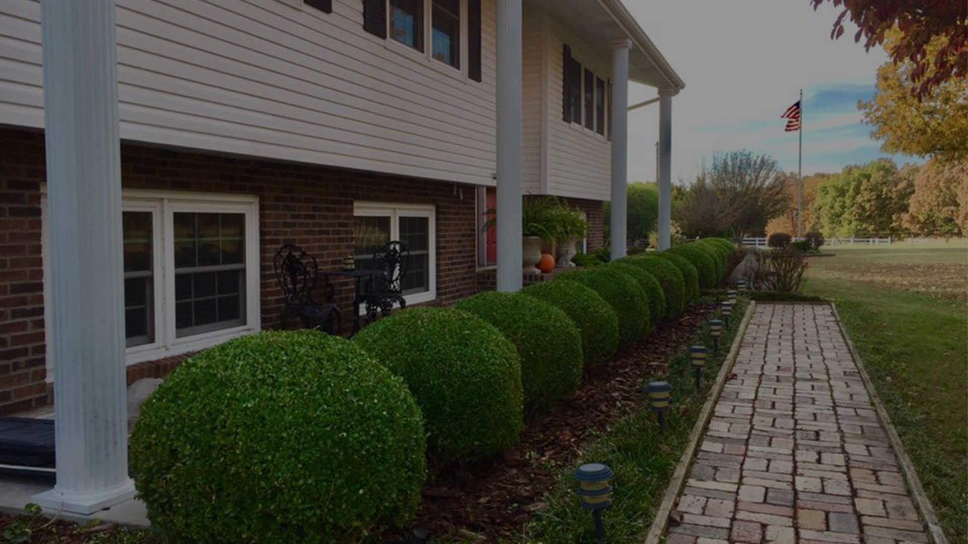 Perfect Touch Lawn Care - Shrub and Bush Trimming